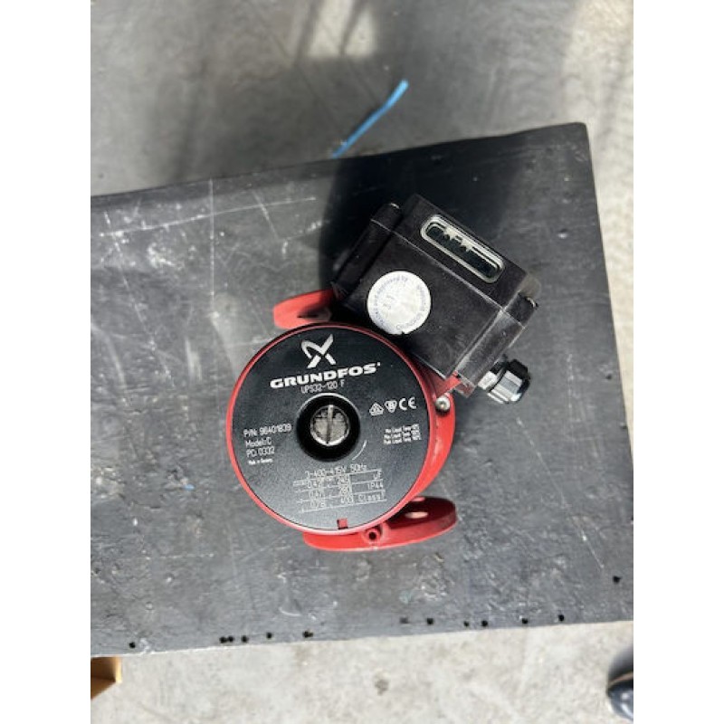 Grundfos UPS32-120 F Circulator Pump PN6/10
